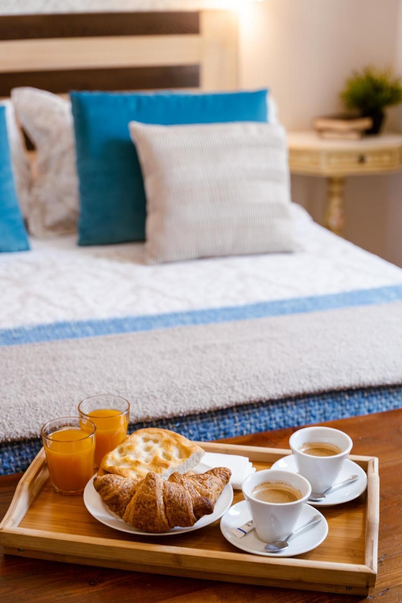 The Railway 74 Bed & Breakfast La Spezia Bagian luar foto